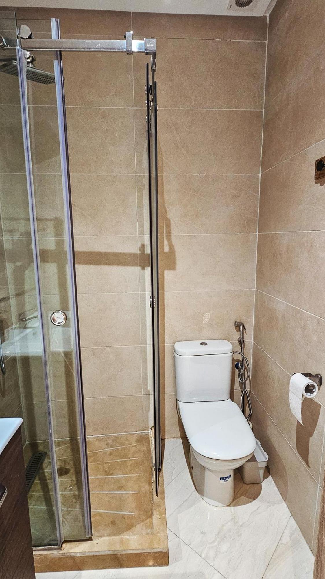 Malabata - Chique & Stylish 2br - Fast Wifi & Netflix Appartamento Tangeri